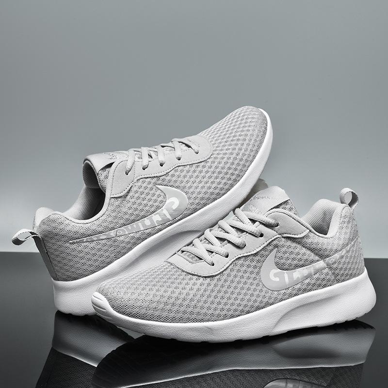 Womens Training & Gym |  Felicity Farr Flex Experience Run 12 Shoes Black/Dark Smoke Grey/White